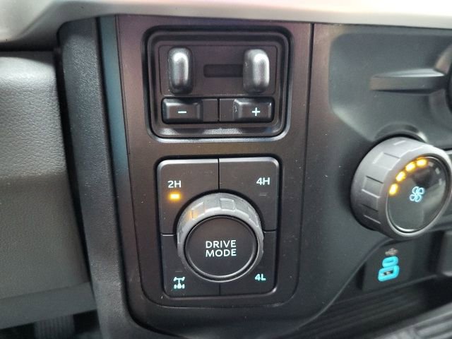 Used 2024 Ford F350 XLT image 19