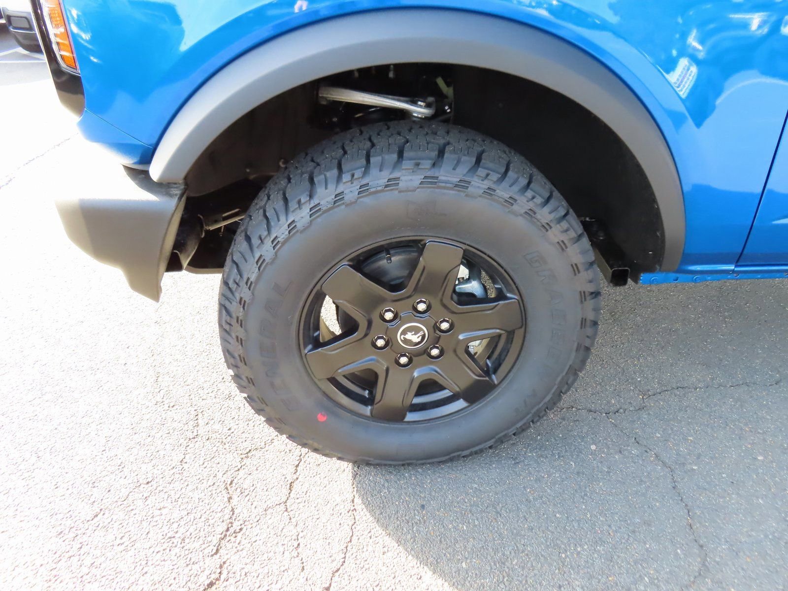 New 2025 Ford Bronco Big Bend image 8