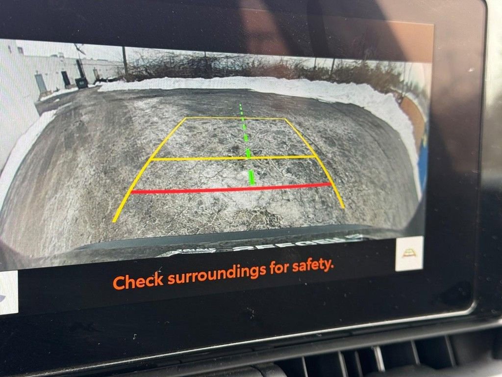 Used 2025 Toyota RAV4 XLE image 21