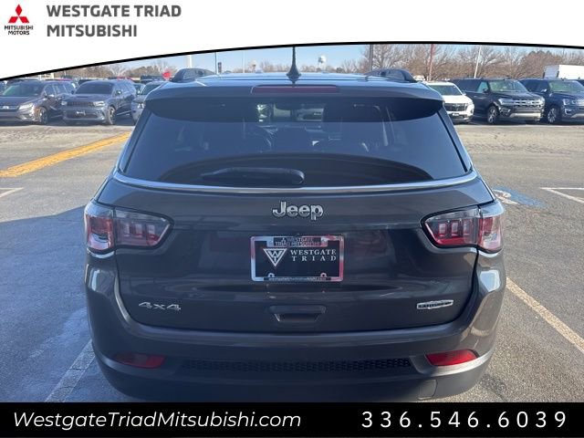 Used 2022 Jeep Compass Latitude image 9