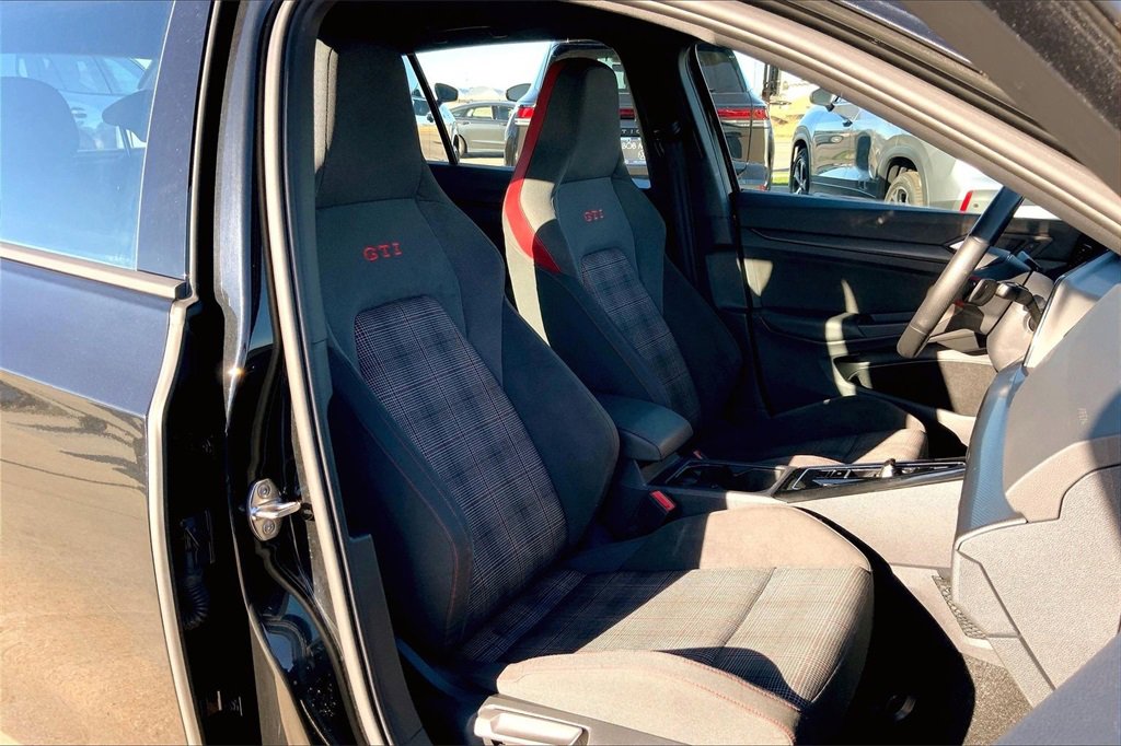 Used 2024 Volkswagen GTI S image 7