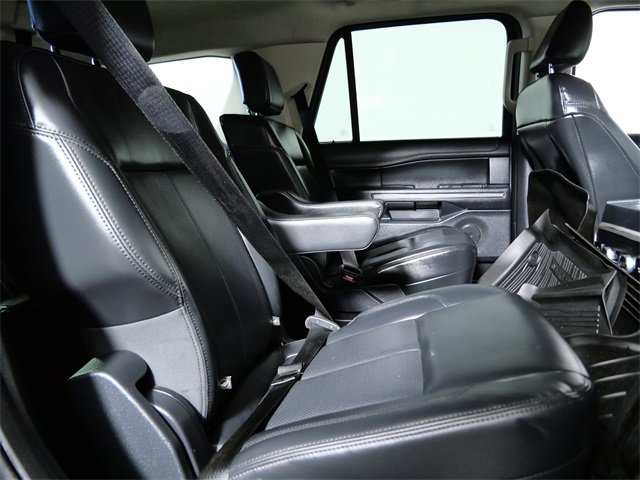 Certified 2022 Ford Expedition XLT image 12