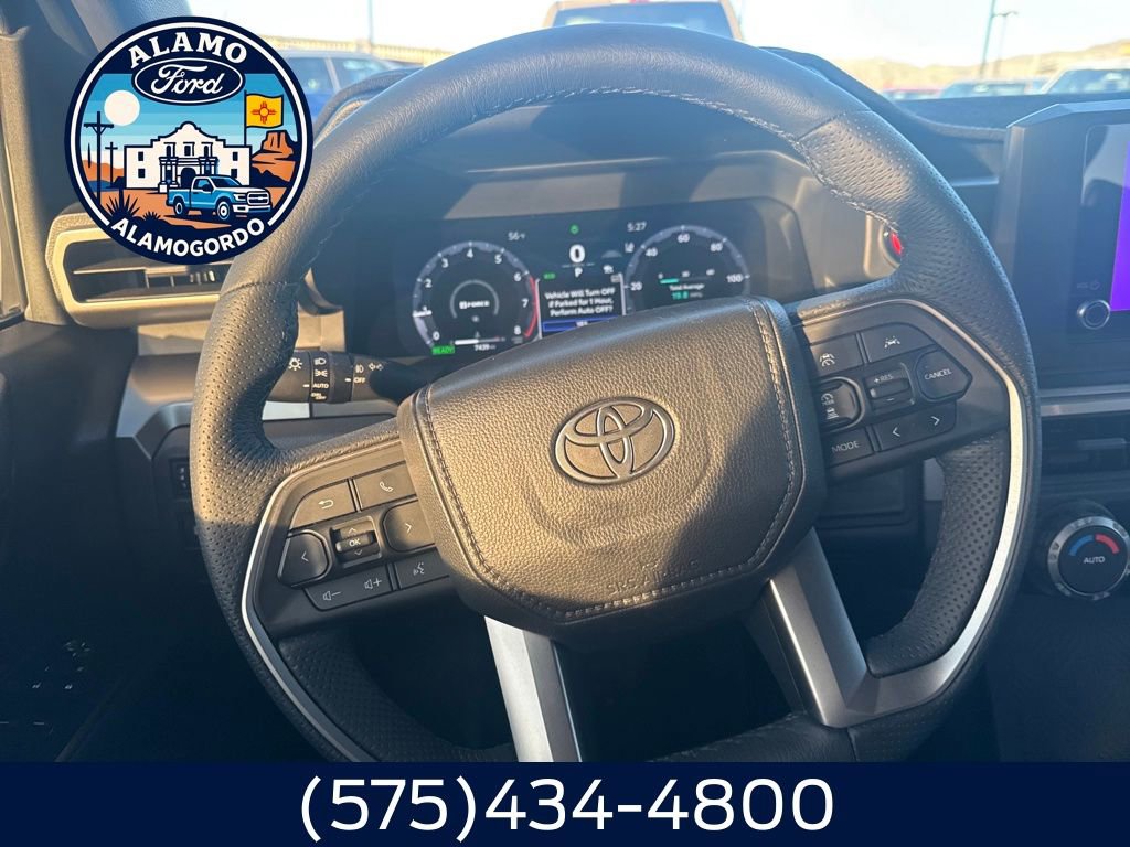 Used 2025 Toyota Tacoma TRD Off-Road image 6