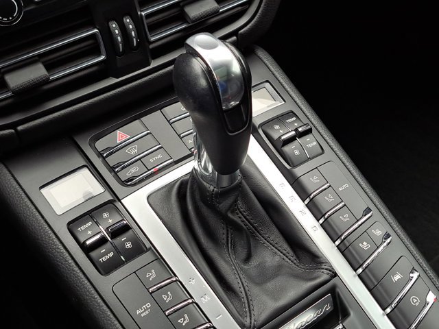 Certified 2020 Porsche Macan S image 34