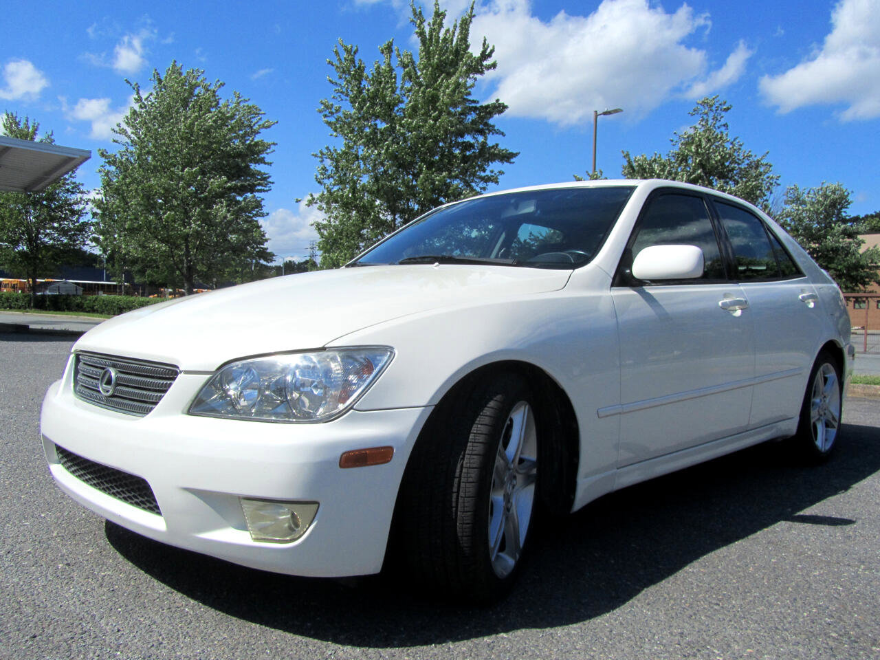 Used 2001 Lexus IS 300 image 6