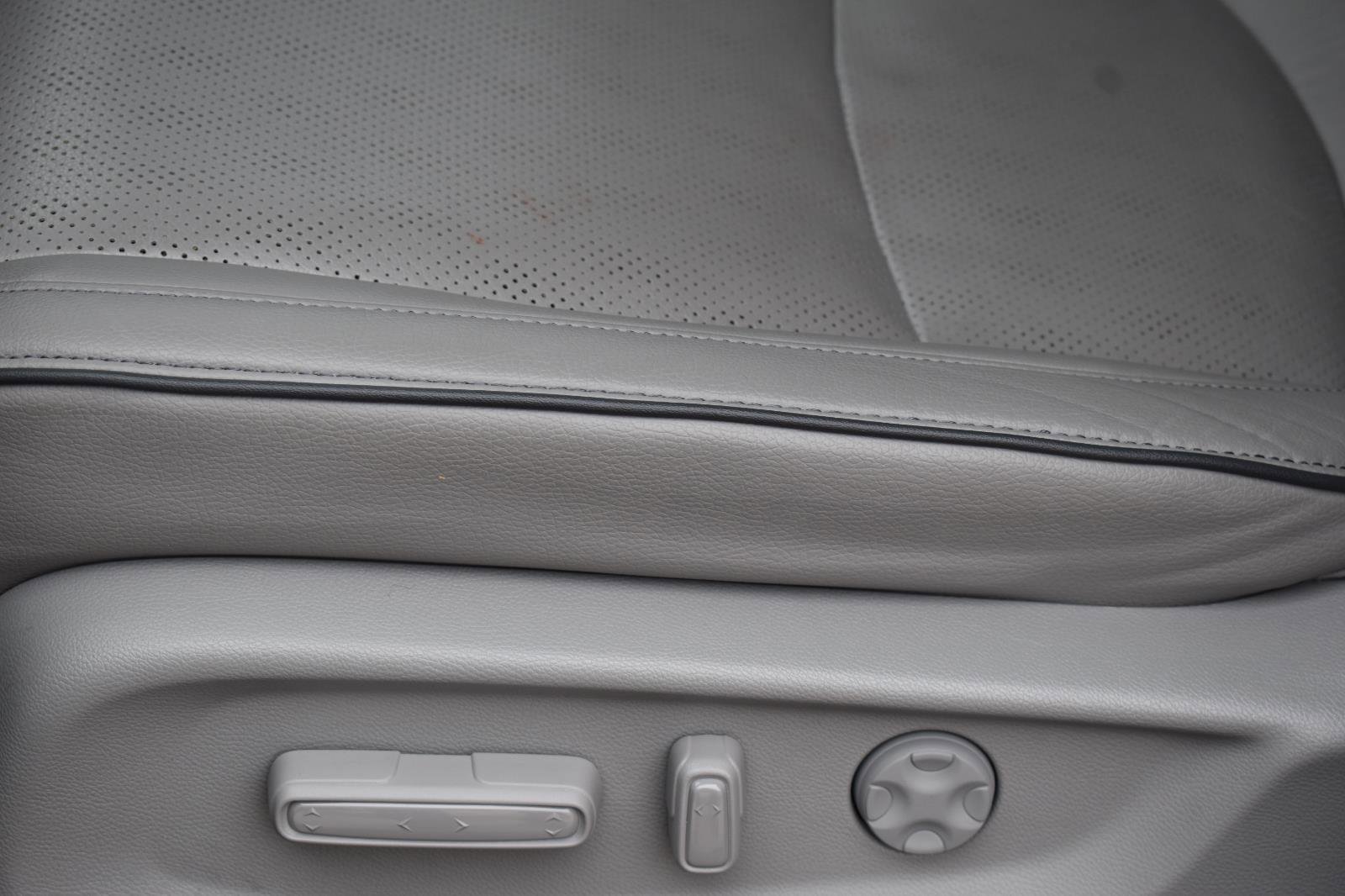 Used 2024 Honda Odyssey Elite image 24