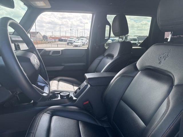 Used 2023 Ford Bronco Badlands image 9
