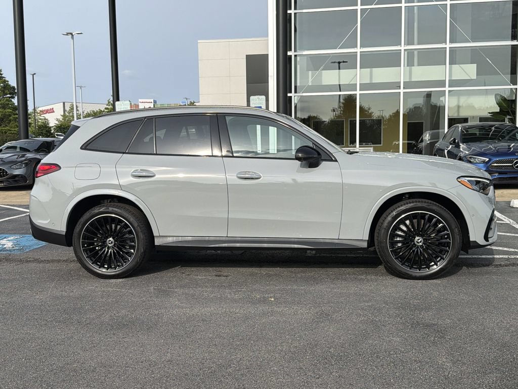New 2026 Mercedes-Benz GLC 300 4MATIC image 2