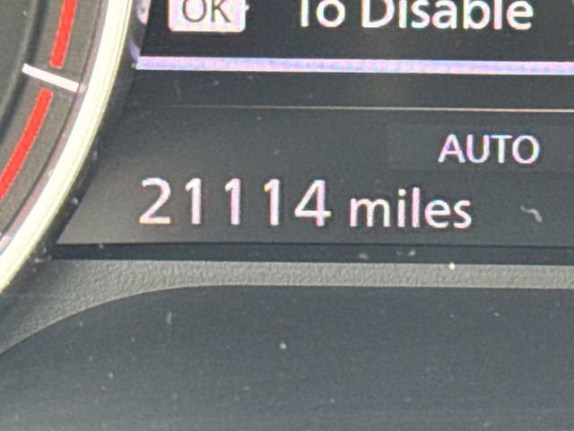 Used 2025 Nissan Rogue SV image 33