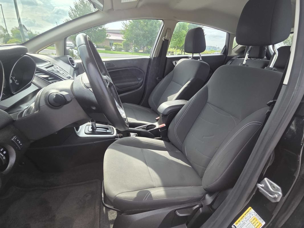 Used 2016 Ford Fiesta SE FWD image 10