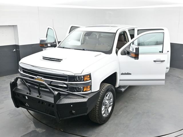 Used 2019 Chevrolet Silverado 2500 High Country w/ Duramax Plus Package image 51