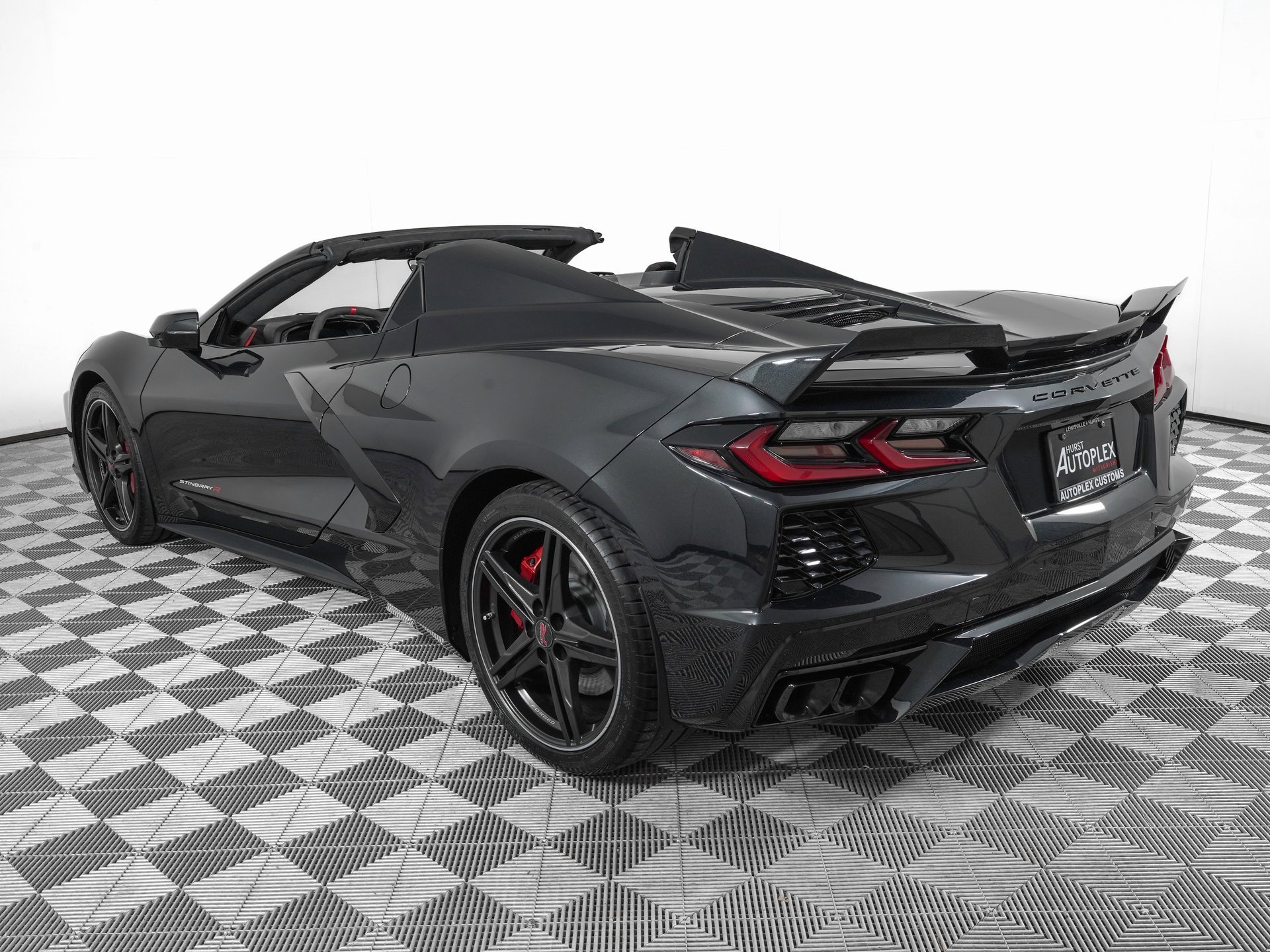 Used 2024 Chevrolet Corvette Stingray Premium Conv w/ Z51 Performance Package image 10