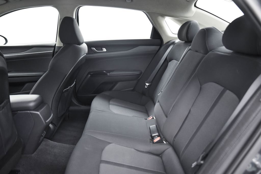 Used 2024 Kia K5 LXS image 14