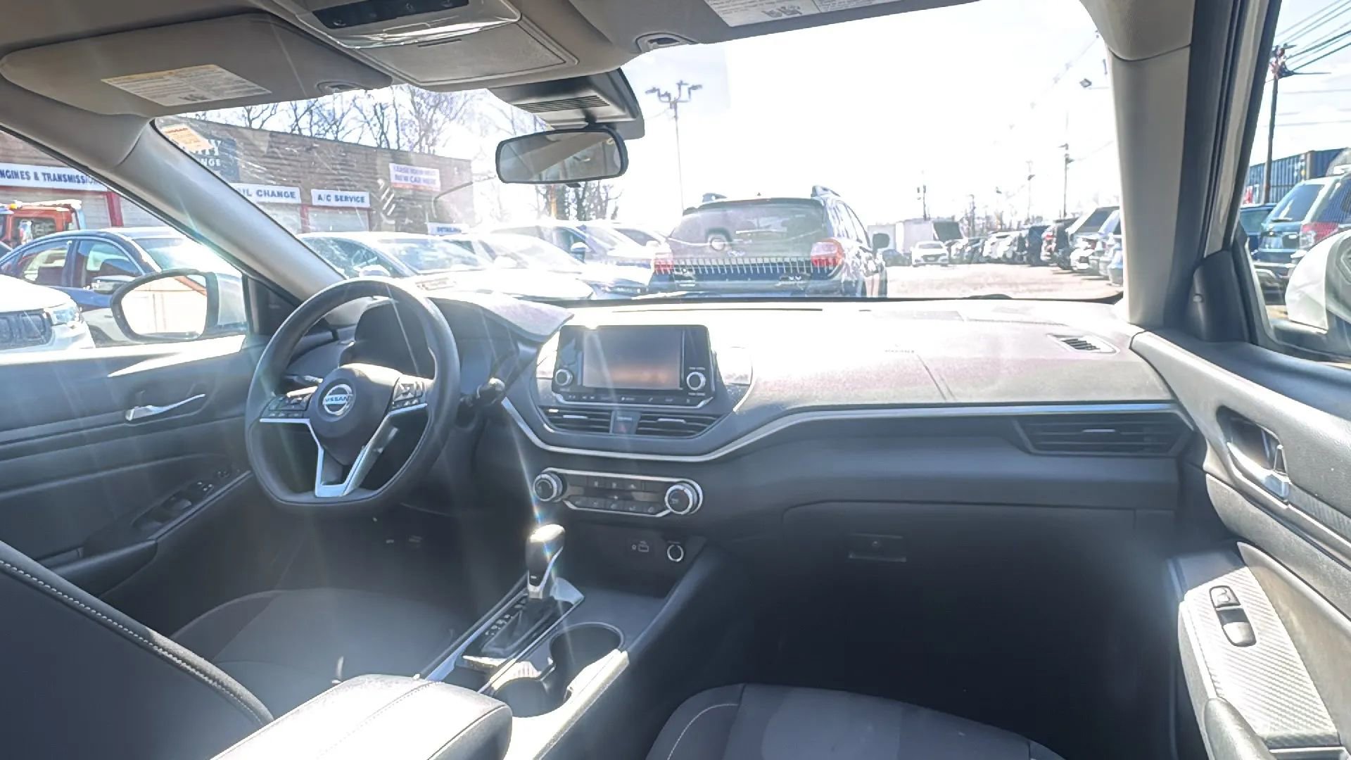 Used 2021 Nissan Altima 2.5 S w/ Driver Assist Package image 18