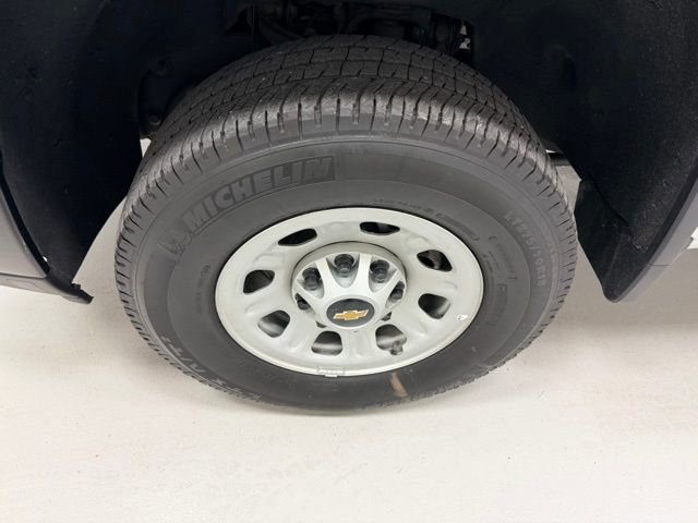 Used 2025 Chevrolet Silverado 3500 W/T w/ WT Convenience Package image 19