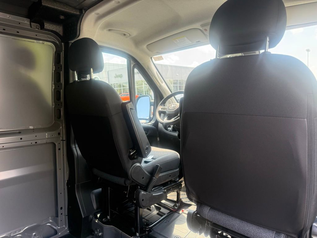 New 2026 RAM ProMaster 1500 w/ Cold Weather Group FWD image 49