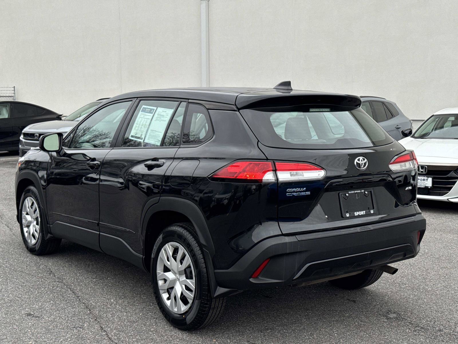 Used 2023 Toyota Corolla Cross L image 23