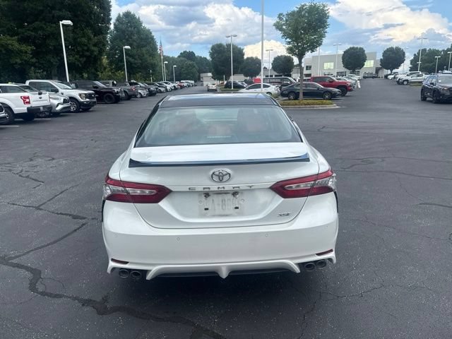 Used 2018 Toyota Camry XSE FWD image 5