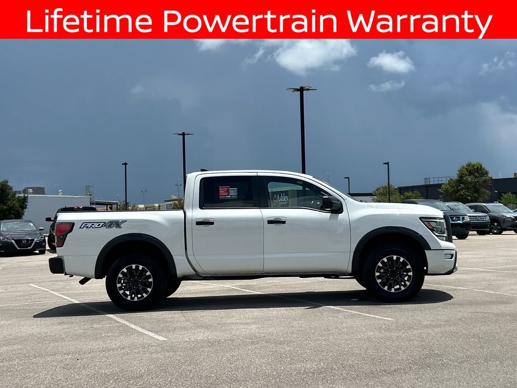 Certified 2023 Nissan Titan PRO-4X AWD/4WD image 8