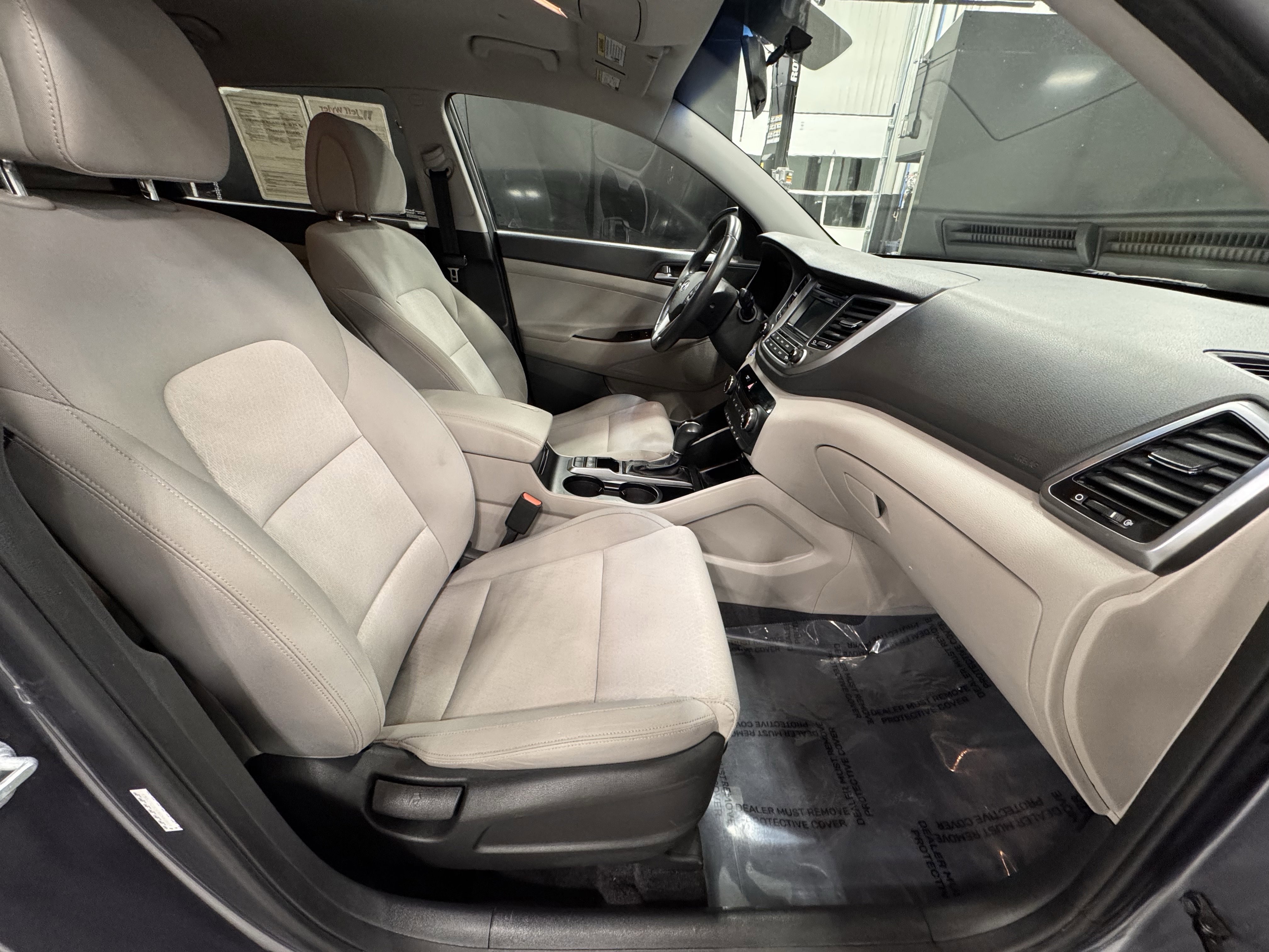 Used 2017 Hyundai Tucson Sport w/ Cargo Package image 25