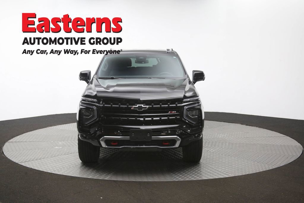 Used 2025 Chevrolet Suburban Z71 AWD/4WD image 55