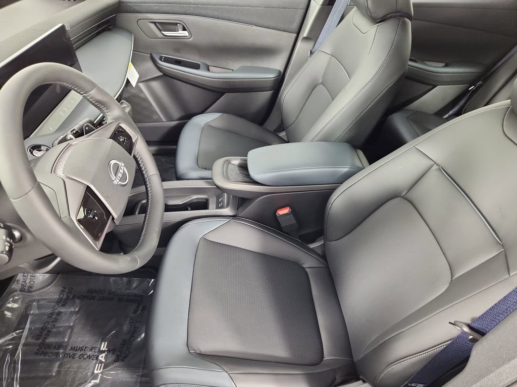 New 2026 Nissan Leaf SV+ w/ Floor Mat Package (SV+) FWD image 10