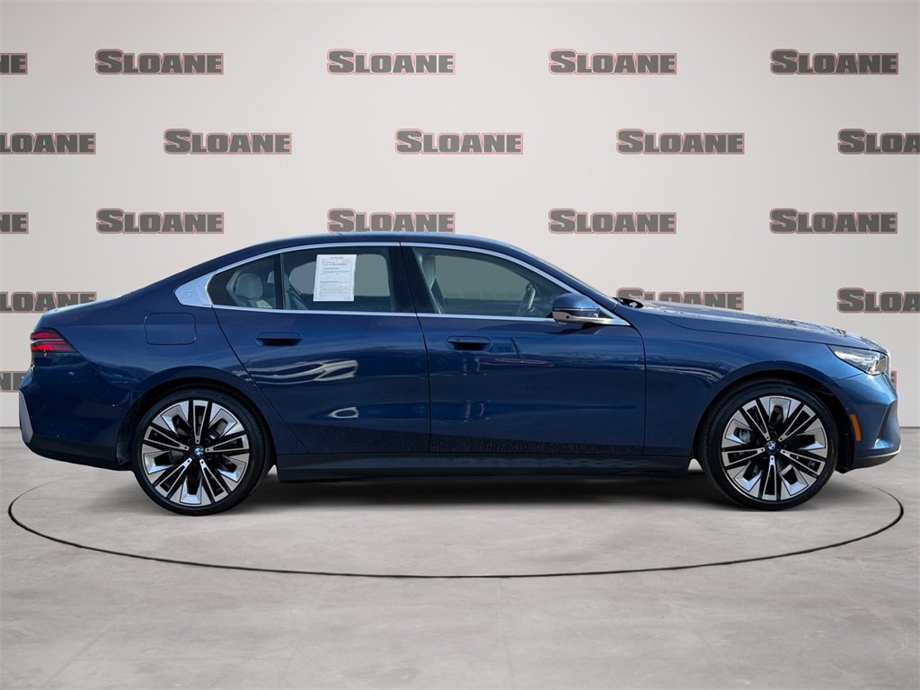 Certified 2026 BMW i5 eDrive40 image 6