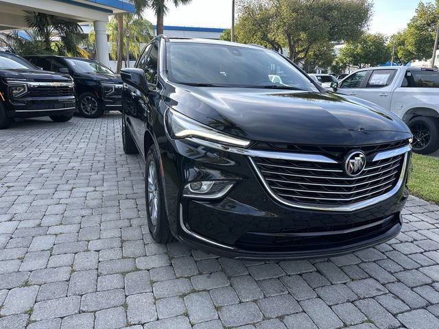Used 2023 Buick Enclave Essence FWD image 17