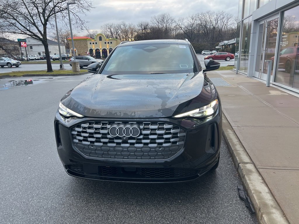 Certified 2025 Audi Q5 Premium Plus image 46