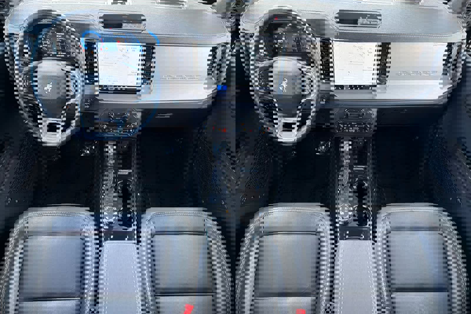 Certified 2025 Ford Bronco Outer Banks image 3