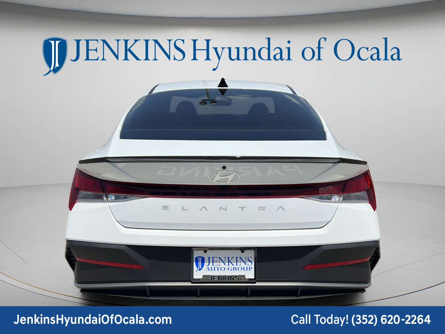 Certified 2025 Hyundai Elantra Sport w/ Cargo Package FWD image 4