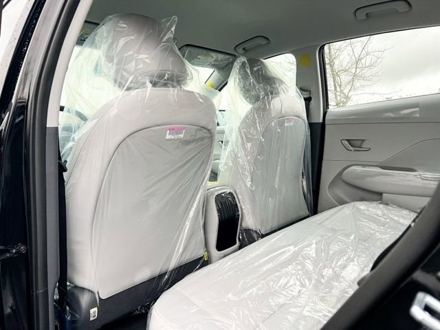 New 2026 Hyundai Kona SE image 10