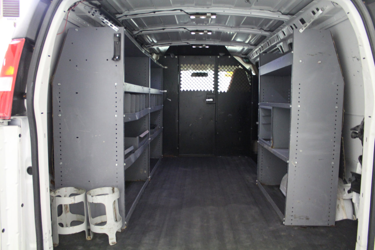 Used 2017 Chevrolet Express 2500 image 24