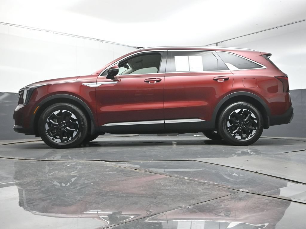 Used 2025 Kia Sorento S FWD image 40