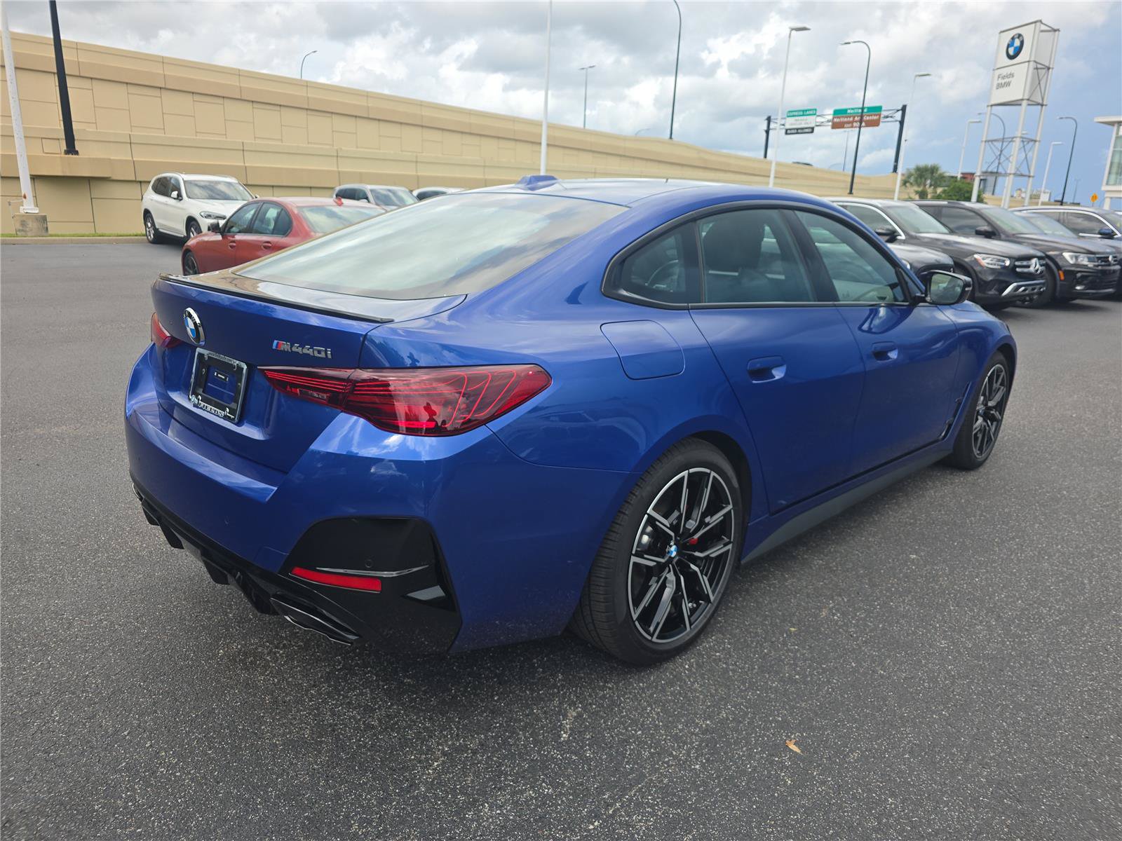 Used 2026 BMW M440i w/ Premium Package RWD image 2