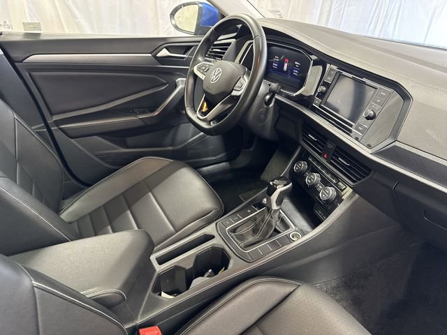 Used 2024 Volkswagen Jetta SE FWD image 26