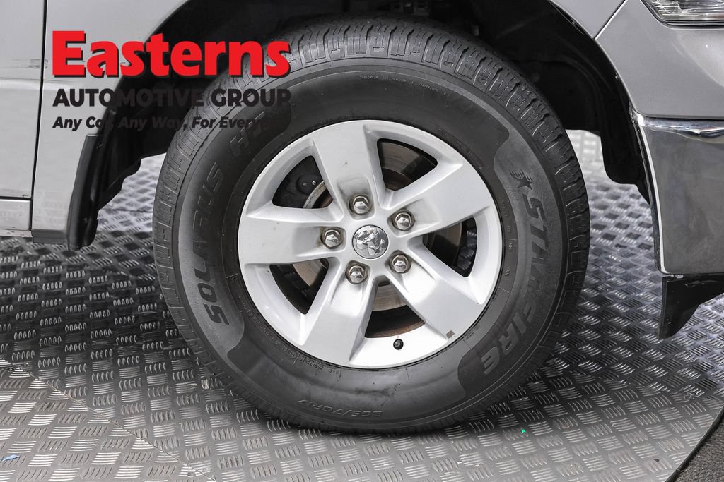 Used 2024 RAM 1500 Classic SLT RWD image 31
