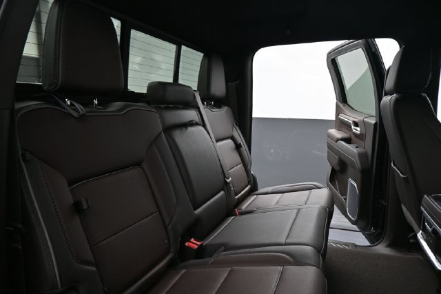 Used 2023 GMC Sierra 1500 Denali AWD/4WD image 23