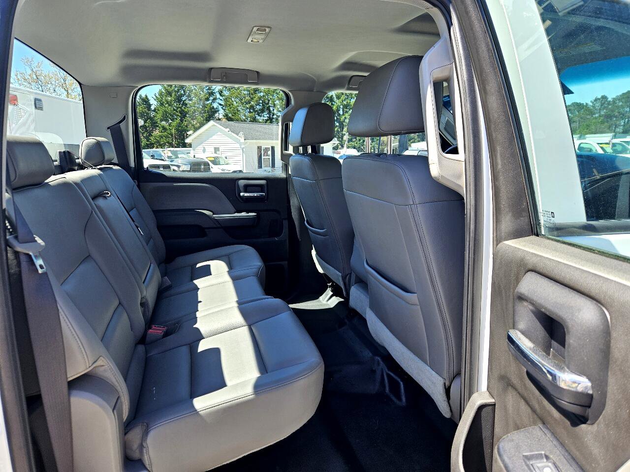 Used 2018 Chevrolet Silverado 3500 W/T image 29