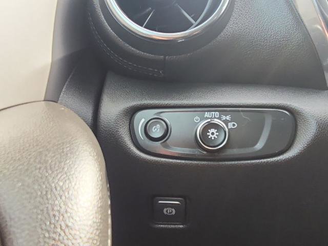 Used 2022 Chevrolet Blazer LT image 17