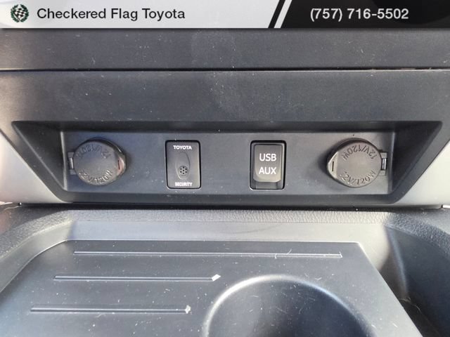 Used 2019 Toyota Tundra Limited w/ Limited Premium Package AWD/4WD image 23