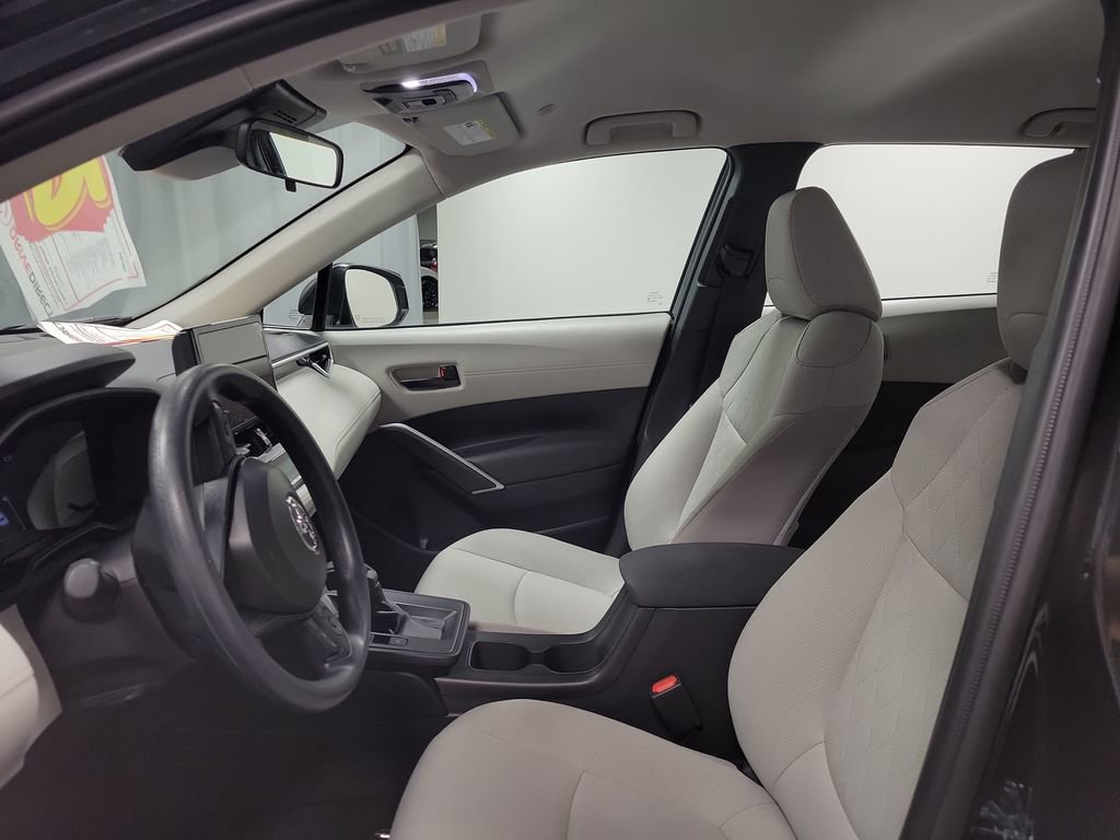 Used 2026 Toyota Corolla Cross L FWD image 12