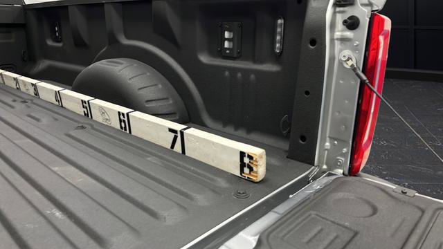 Used 2024 Ford F250 XLT w/ Snow Plow Prep Package AWD/4WD image 28