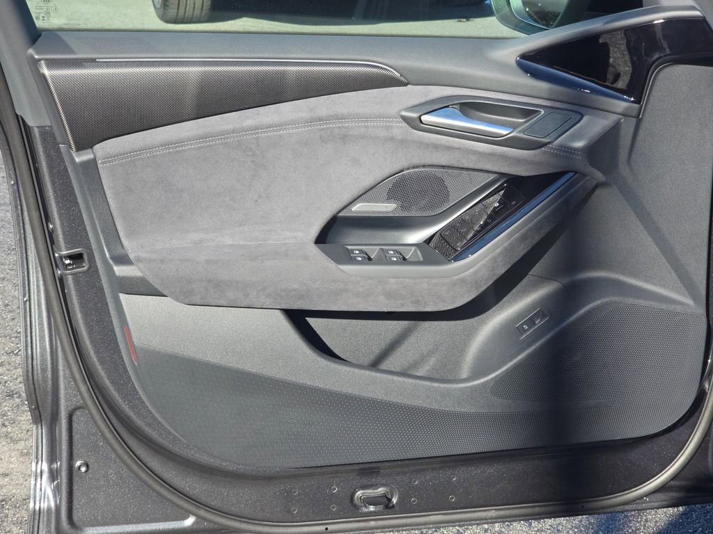 New 2025 Audi S6 e-tron Prestige image 24