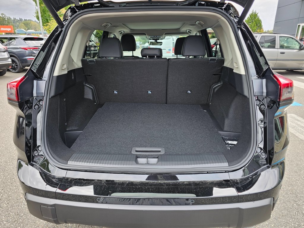 New 2026 Nissan Rogue Dark Armor AWD/4WD image 10