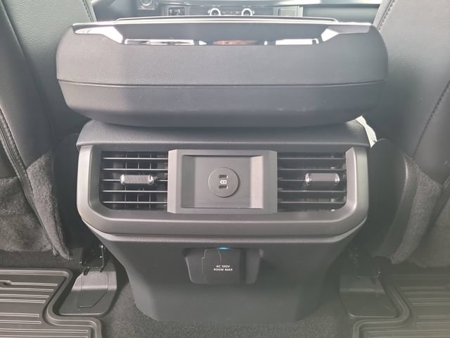 Used 2025 Ford F150 Lariat w/ Equipment Group 501A Mid AWD/4WD image 16