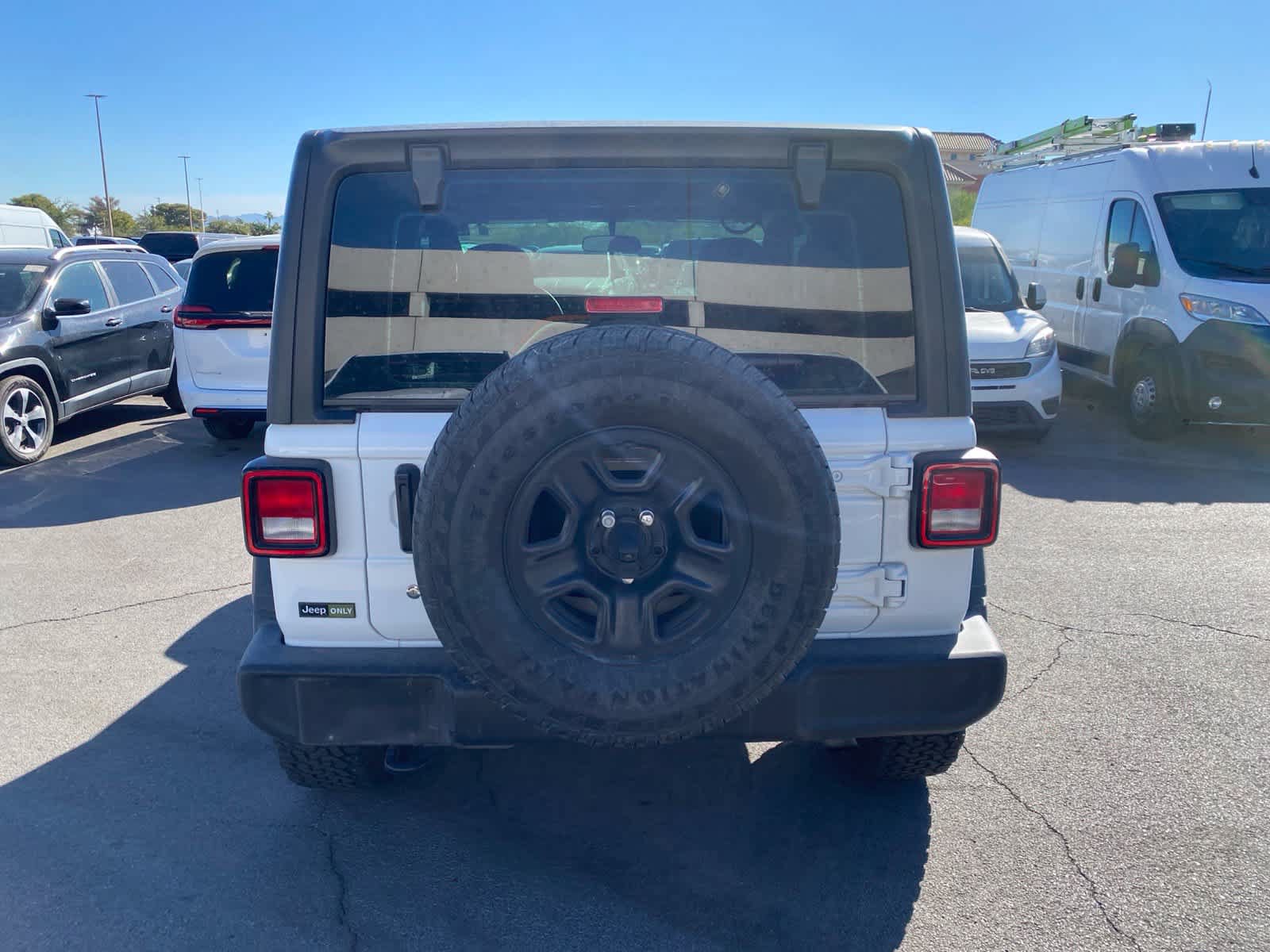 Used 2022 Jeep Wrangler Sport AWD/4WD image 7