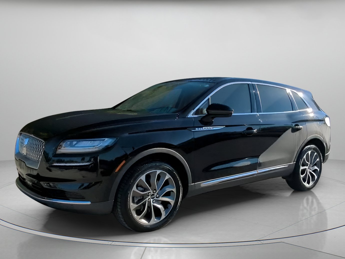 Used 2023 Lincoln Nautilus Reserve w/ Equipment Group 201A image 10