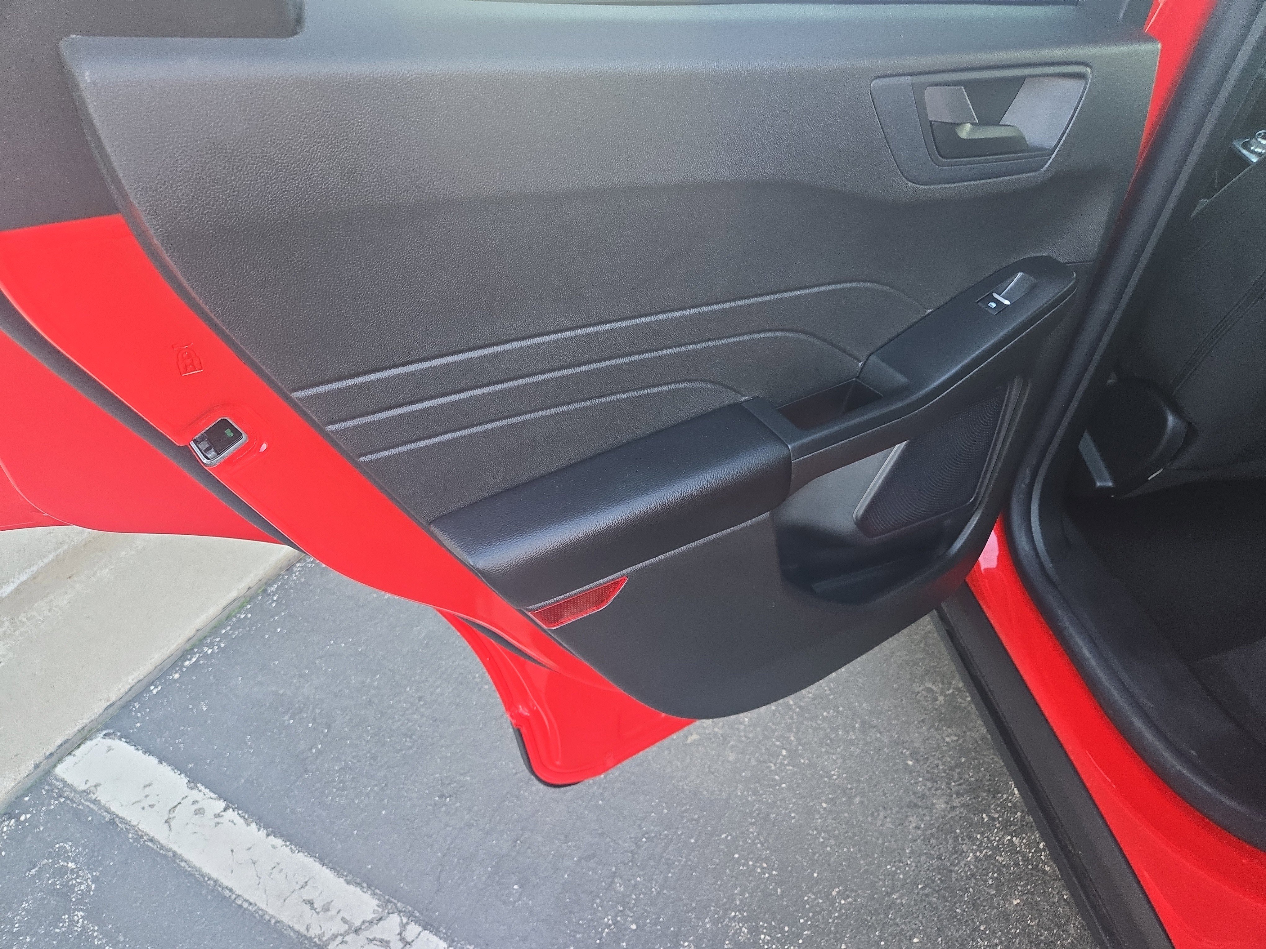 Used 2024 Ford Escape Active image 16