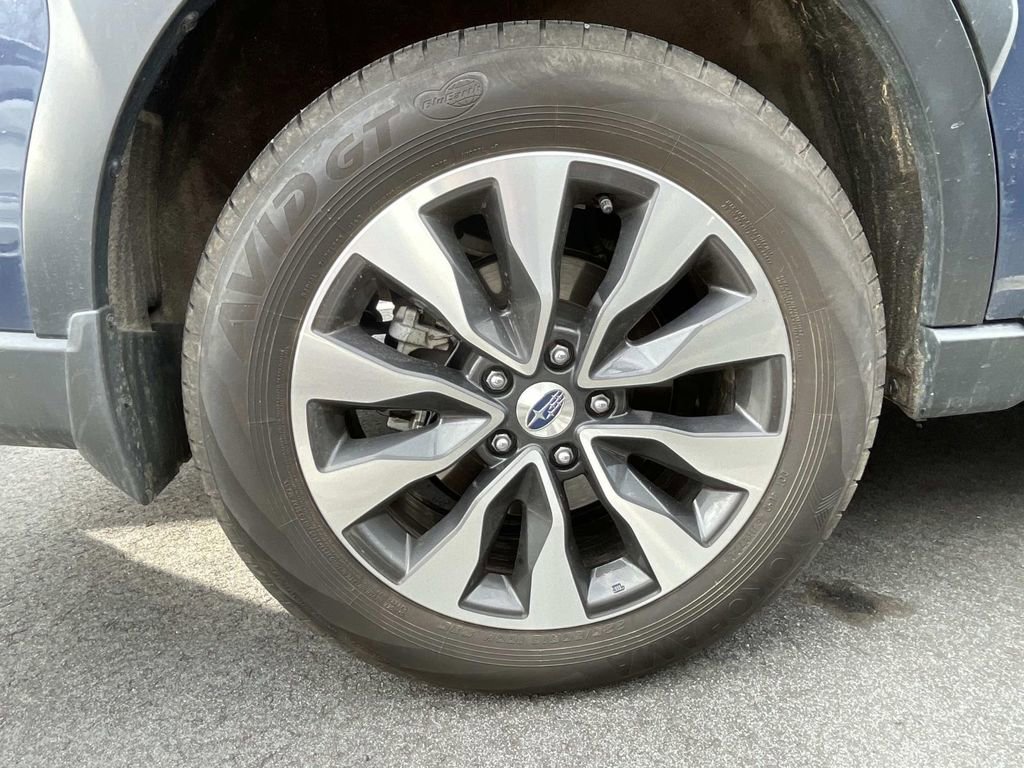 Used 2025 Subaru Outback Limited w/ Popular Package #2 image 5